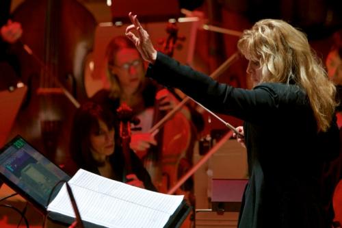 Conductor Amy Andersson